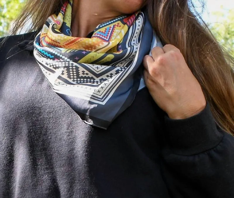 Yakima Scarf In Charcoal Multi