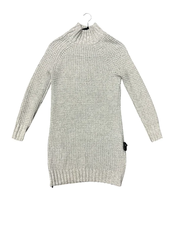 Dress Sweater By American Eagle In Grey, Size: S