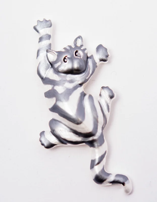 Brooch | Tabby Cat | Grey & Silver