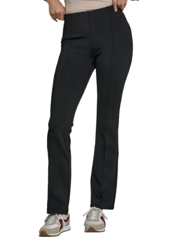 It Flare Pants In Black