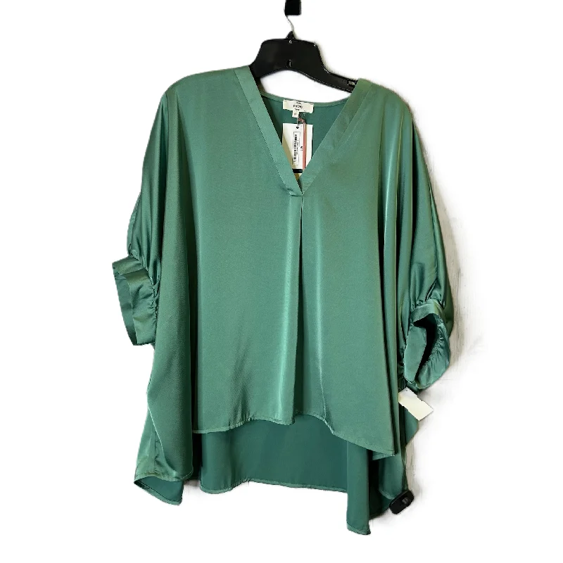 Top Long Sleeve By Entro In Green, Size: M