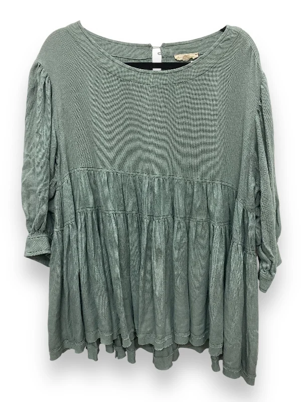 Top Long Sleeve By Entro In Green, Size: M