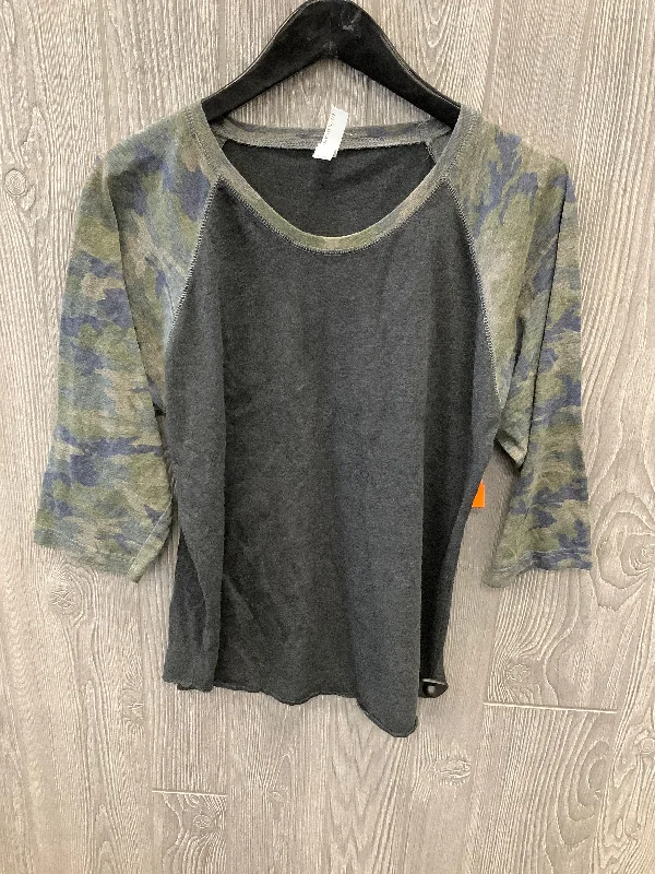 Top 3/4 Sleeve By Clothes Mentor  Size: L